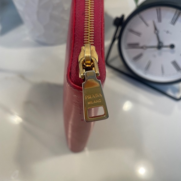 Authentic Prada Wallet - Picture 5 of 8